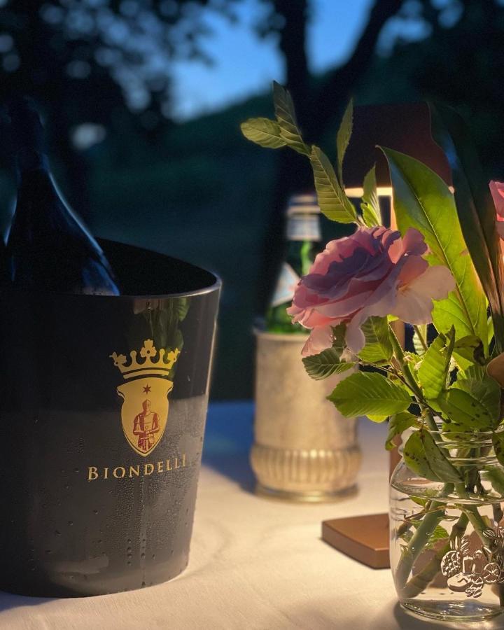 Villa Biondelli Wine & Suites Cazzago San Martino 外观 照片