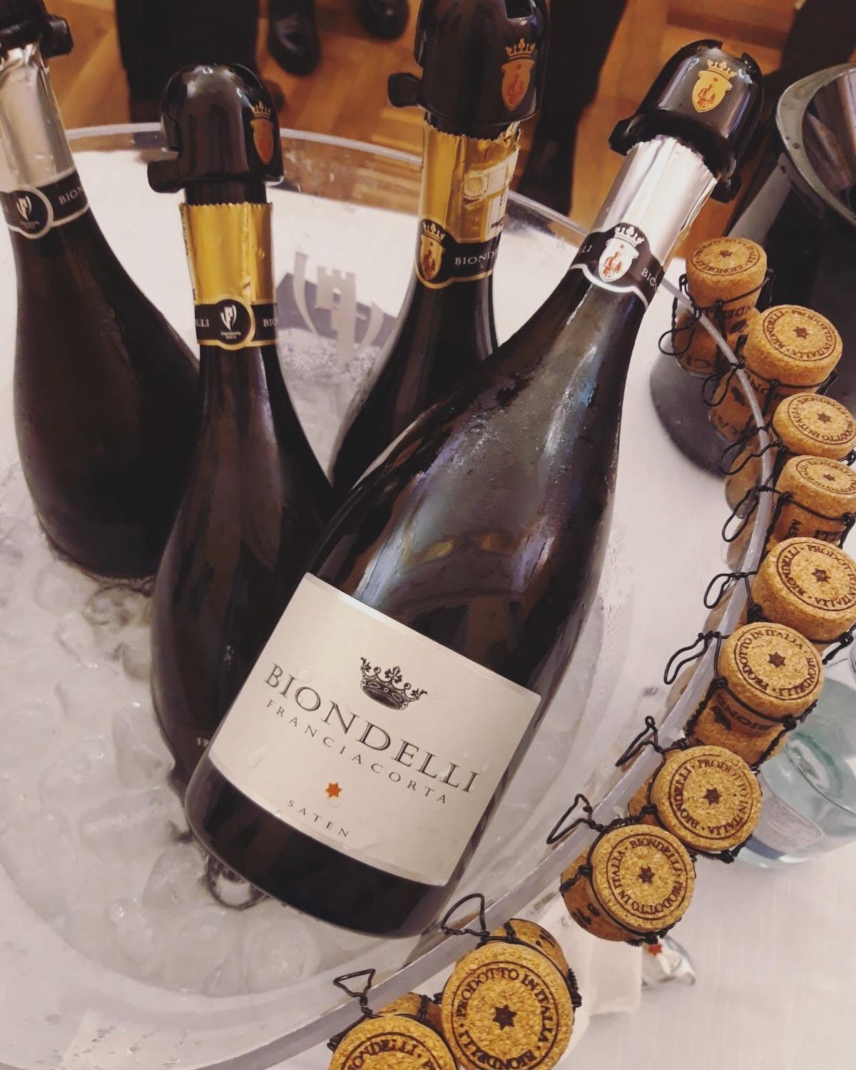 Villa Biondelli Wine & Suites Cazzago San Martino 外观 照片
